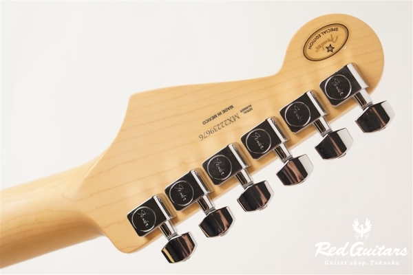  LIMITED EDITION PLAYER STRATOCASTER - Sherwood Green